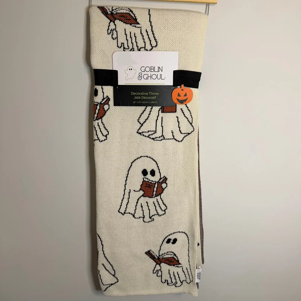New Goblin & Ghoul Ghost Reading Book Viral 50x70 Throw Blanket Knit Halloween